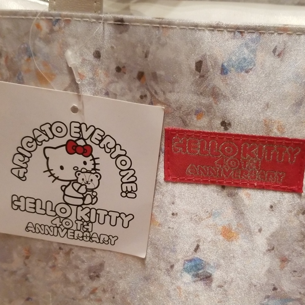 SANRIO 40th Anniversary Hello Kitty Purse - Picture 3 of 5